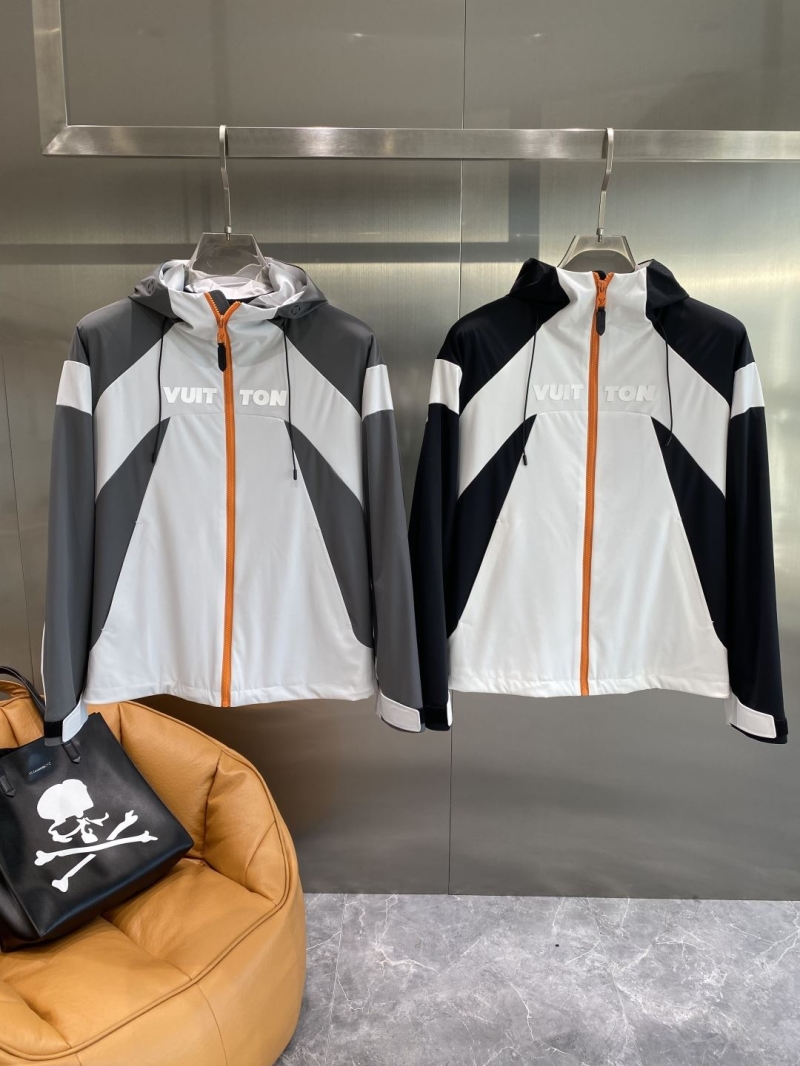 l0vis Vvtt0n outwear